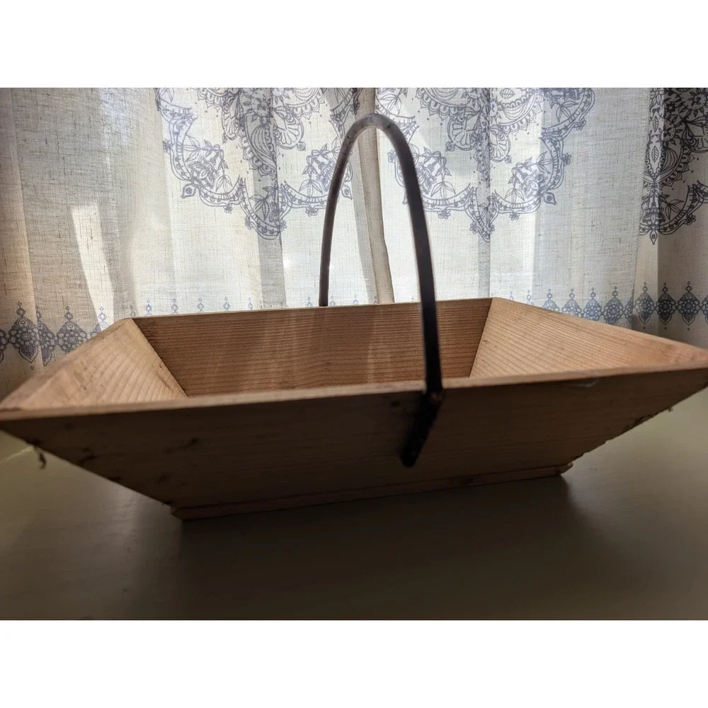 Williams Sonoma Grande Cuisine Wooden Garden Trug Harvest Basket Twig Handle